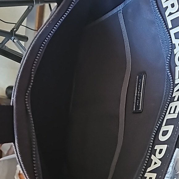 Karl Lagerfeld “Kristen Paris Star  ” Canvas Tote, NWT - Picture 9 of 10